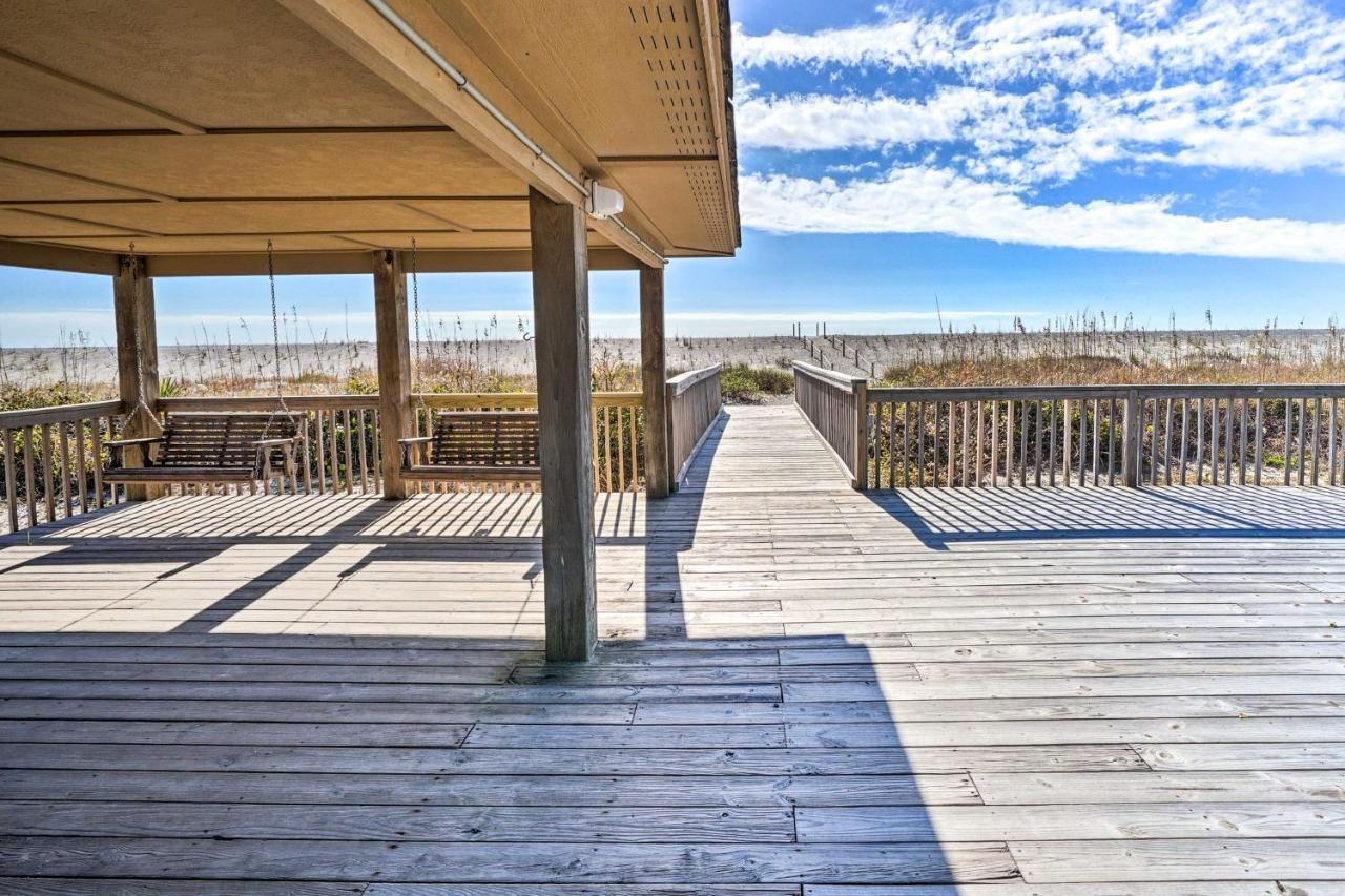 Oak Island Beachfront Condo With Community Pool מראה חיצוני תמונה